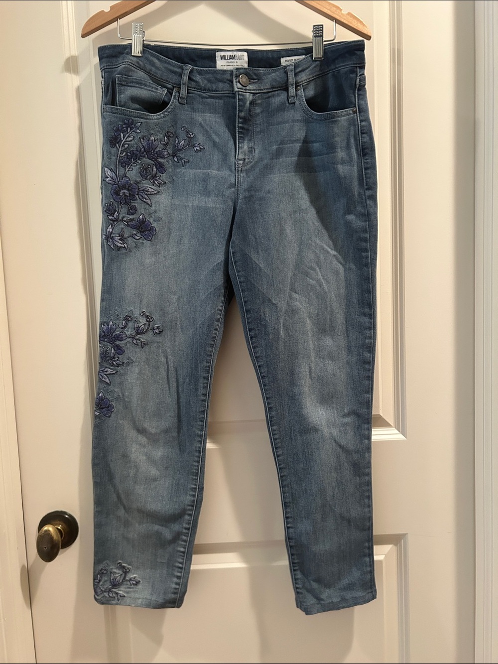William Rast Embroidered Floral detail Perfect Skinny Stretch Jeans size 32